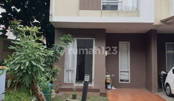Rumah Full Furnished Posisi Hoek Gading Serpong