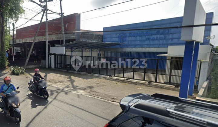 Ruko Besar Di Jalan Ahmad Yani Blimbing Malang Ruko Besar Di Jalan Ahmad Yani Blimbing Malang