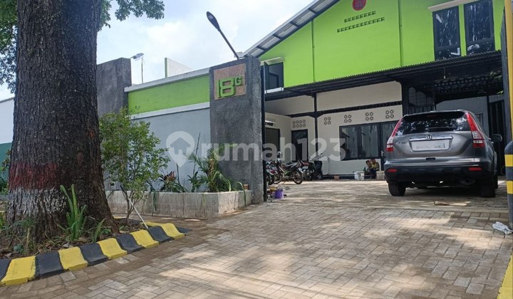 Gudang Modern Poros Jalan Abd. Saleh, Pakis, Kab. Malang