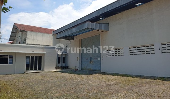 Warehouse, Location on Tenaga Street, Blimbing Malang.