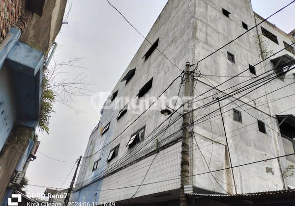 Strategic 4-Story Shophouse in Jombang Tangsi, Cilegon 2