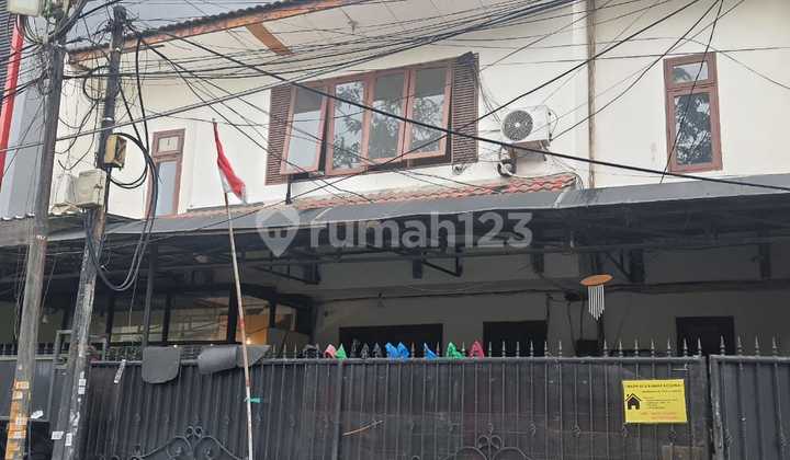 Rumah Kost Premier, Lokasi Strategis Di Tanjung Duren
