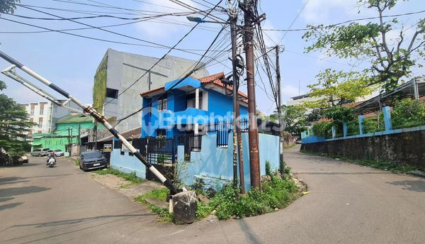 Turun Harga Jadi 4m, Rumah Mewah 2 Lantai Di Taman Meruya Ilir 2