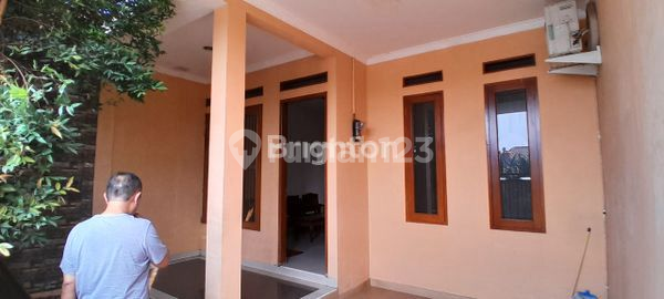 Rumah Hook Komplek Unilever, Meruya Selatan, Harga Terjangkau  2