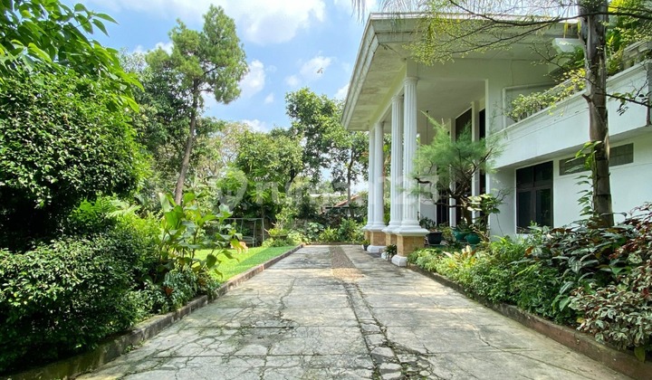 For Sale Luxury House in Jatipadang Pejaten – Land 820 m², 6 Bedrooms, Carpark for 8 Cars 2