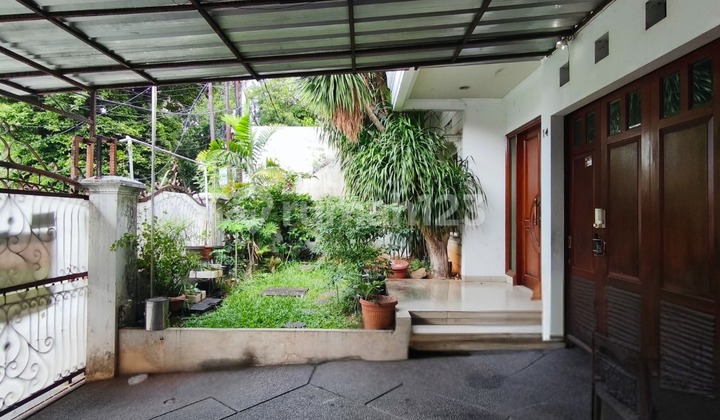 Dijual Rumah 2 Lantai Dalam Portal Gandaria, Kebayoran Baru – Lokasi Strategis 2