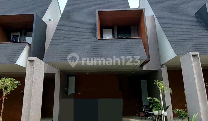 Rumah 2 Lantai, Shm, Dekat Trans Studio Mall Cibubur Dan Lrt 1