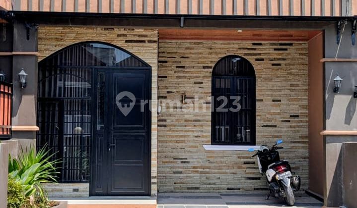 Modern 1-Story House in Tembalang Area, Undip Housing, Semarang 2