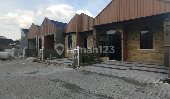 Rumah Dijual Dekat Kampus Undip Perumahan Semarang Rumah Dijual Dekat Kampus Undip Perumahan Semarang