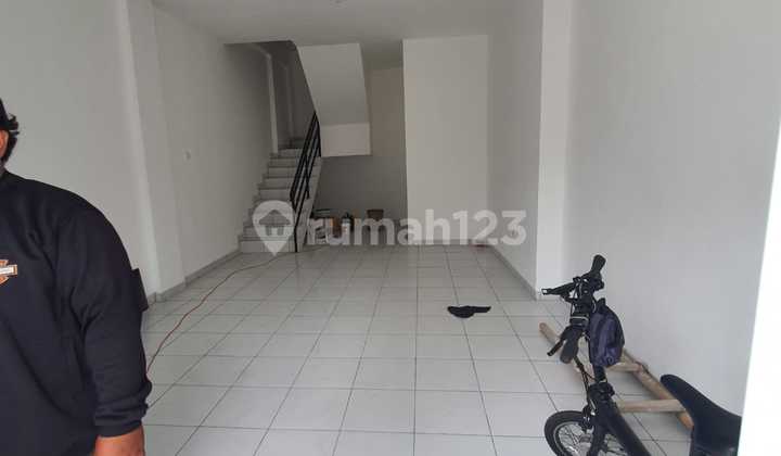 4,5x14 Rumah Usaha 4lt Dekat Itc Roxy Mas Biak Cideng Tomang