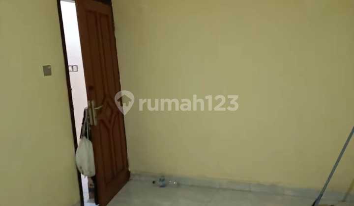 3-Story Commercial House 4x17 in Sereal Land, Jembatan Lima, Tambora 2