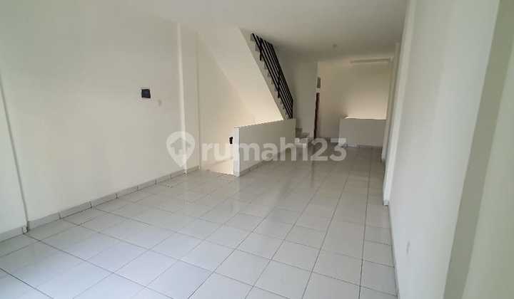 4lt Rumah Usaha 4x17 Dekat Roxy Mas Dan Tomang Raya