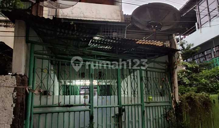 4x18 Commercial House +- 50m to KH Moh Mansyur 3 Floors