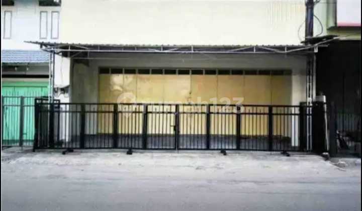 Ruang Usaha Ditengah Kota Solo Dekat Pasar Besar Ruang Usaha Ditengah Kota Solo Dekat Pasar Besar