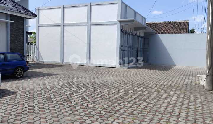 Shop House for Rent Cheap in Boyolali City Center 2