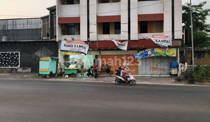 3 Ruko Di Banjarsari Tengah Kota Solo Strategis 1