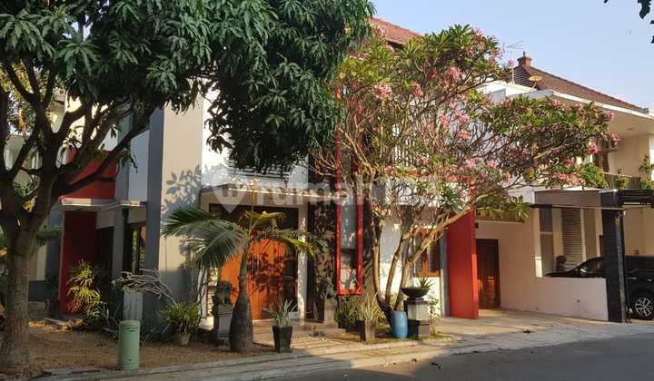 Rumah Cantik 2 Lantai Full Perabot - Keamanan 24 Jam di Cluster Elit Lor In Residence Solo Rumah Cantik 2 Lantai Full Perabot - Keamanan 24 Jam di Cluster Elit Lor In Residence Solo