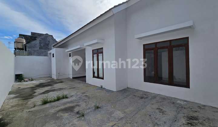 Rumah Bagus Siap Huni Cluster Elite Gentan Lingkungan Elite 2