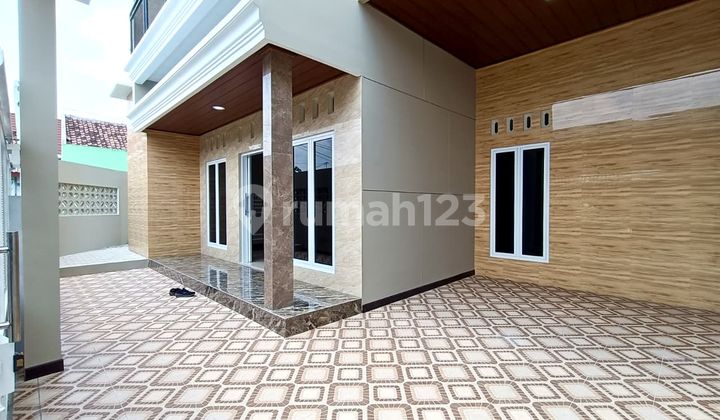 Rumah 2 Lantai Baru Gress Lokasi Sangat Strategis Jajar Laweyan Solo 2