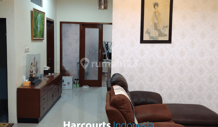 Hunian Mewah Di Kawasan Asri Dan Nyaman – Full Furnished + Bonus Peralatan Listrik 2