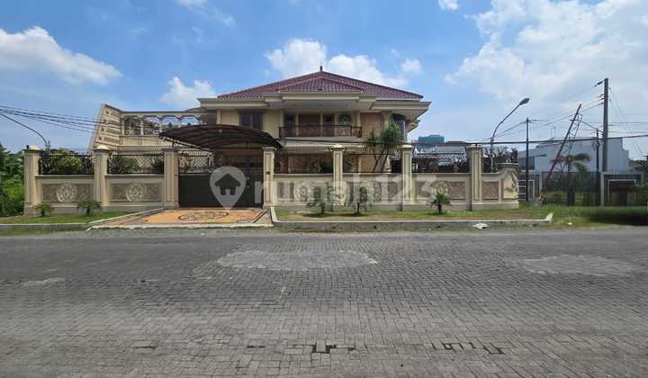 Rumah Sultan Dijual di Kompleks Perumahan Elit Solobaru Sektor 1 Jalan Utama