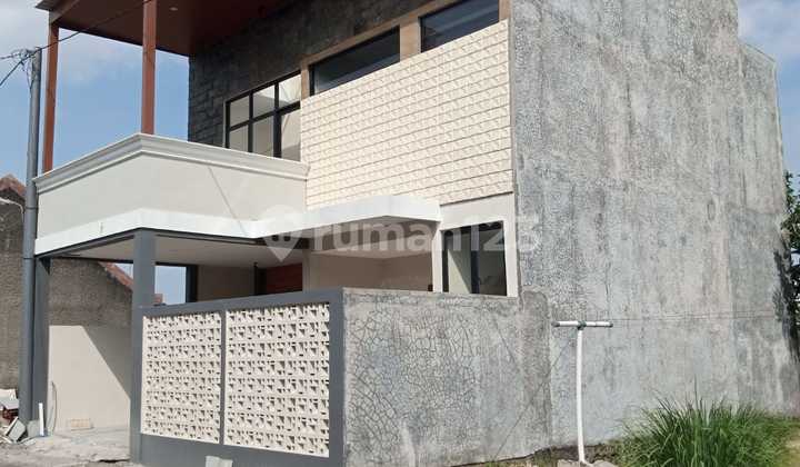 Rumah Baru Gress 2 Lantai di Solo Baru Cluster Keamanan Terjamin Rumah Baru Gress 2 Lantai di Solo Baru Cluster Keamanan Terjamin