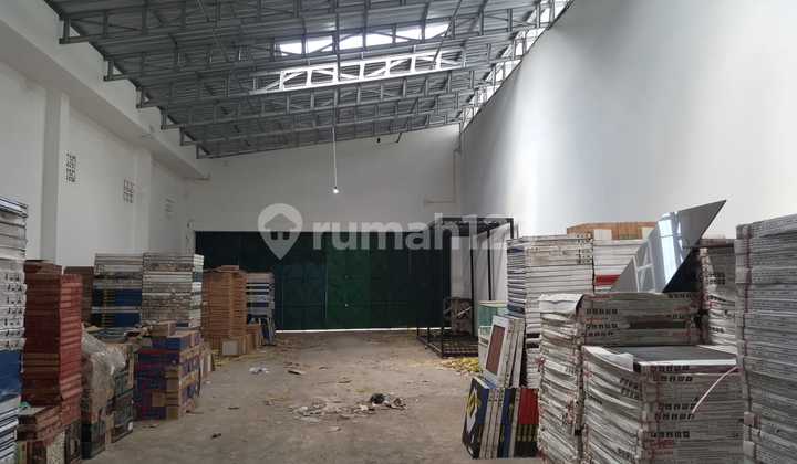 Buy Land with Bonus Shop House Strategically Located by Banyuanyar Main Road