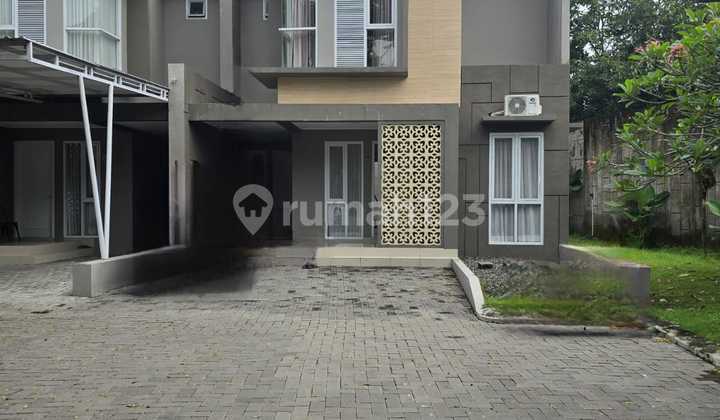 Rmah Bagus 2 Lantai Di Cluster Elite Gentan Pajang