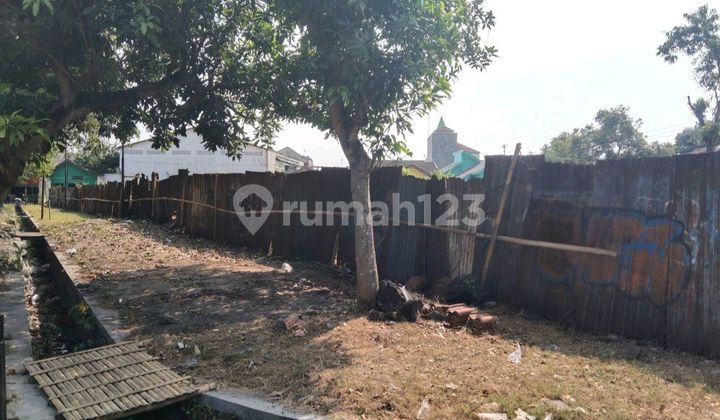 Strategic Land by the Main Road for Sale Below Market Price