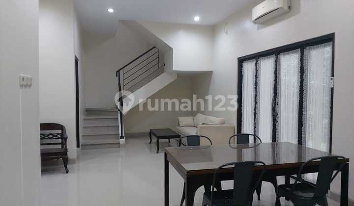 Runah 2 Lantai Bagus Di Cluster Elite Mewah Disewakan Murah 2