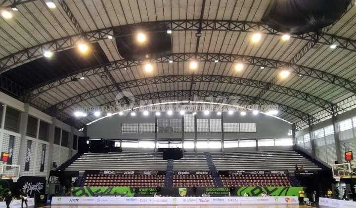 Gedung Olahraga / Gor Besar Dijual di Pusat Kota Solo Dekat Jl Slamet Riyadi - Cocok Turnamen Nasional