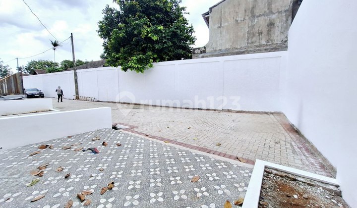 Luxury Cluster House with American Classic Design, Strategically Located in Jatiwarna 2