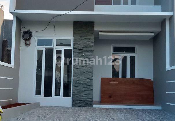 Rumah 2 Lt. Bagus Nyaman Tanah Luas Di Jati Asih Bekasi Rumah 2 Lt. Bagus Nyaman Tanah Luas Di Jati Asih Bekasi