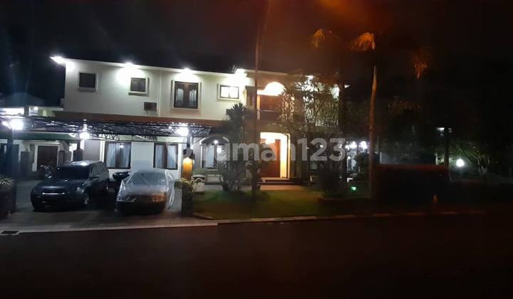 Rumah Mewah Bagus Mau Pindah Keluar Negeri Kota Wisata Cibubur Rumah Mewah Bagus Mau Pindah Keluar Negeri Kota Wisata Cibubur