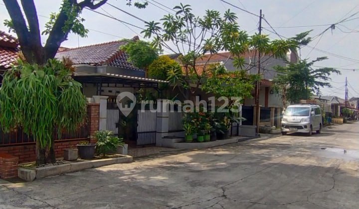 Rumah Bagus, Nyaman Perum Pemda Jati Asih Bekasi Kota 2