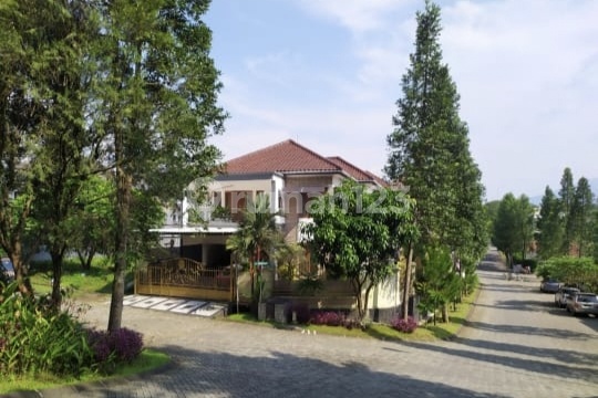 Rumah Hoek Siap Huni Montecarlo Residence Pakuan Hill Kota Bogor 2