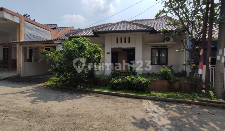 Rumah Di Mutiara Sentul (jagorawi Exit Toll "sirkuit Sentul" Km 32) Dekat Cibinong City Mall Dekat Pemda Kab.bogor Dekat Stadion Pakansari