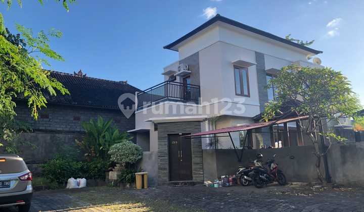 Modern Minimalist Villa for Sale – Bali Arum Jimbaran, Quiet & Safe Neighborhood