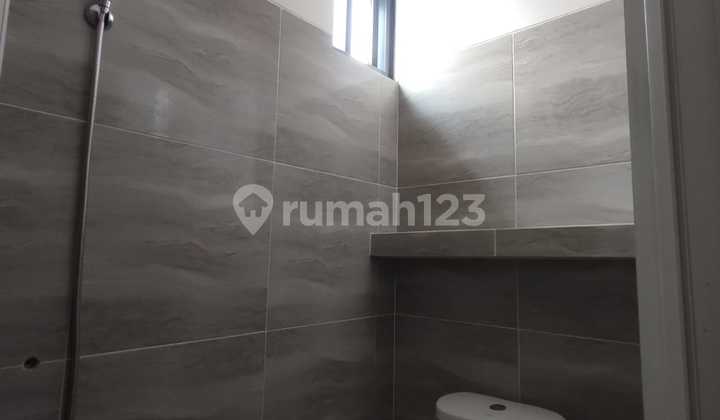 Rumah Murah 2 Lantai Di Jakarta Timur 2