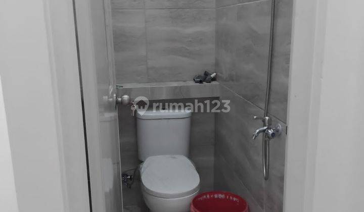 Rumah Murah 2 Lantai Dekat Kuliner Taman Solo Cempaka Putih  2