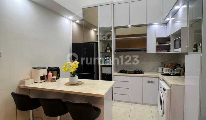 Dijual Rumah 2 Lantai di Cluster Hyland Greenwich Park BSD, Tangerang Selatan 2