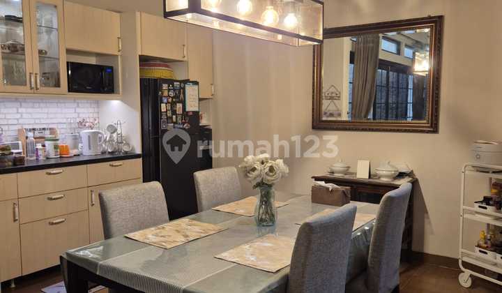Dijual Rumah Cantik di Griyaloka BSD, Tangerang Selatan 2