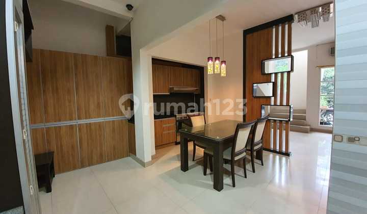 Disewakan Rumah Furnished di Fluorite Barat - Gading Serpong Tangerang 2