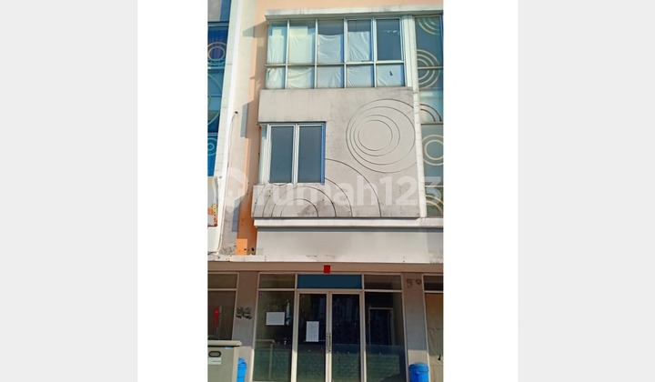 For Sale, Glaze 3-Story Shop House, Gading Serpong, Tangerang