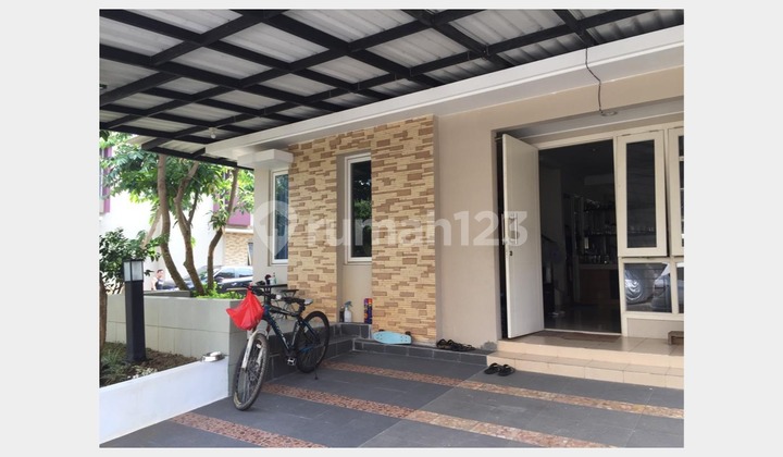 For Sale Hook House in Thomson Gading Serpong Cluster, Tangerang