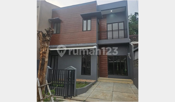 Dijual Rumah 2 Lantai Renov di Nusaloka Bsd, Tangerang Selatan Dijual Rumah 2 Lantai Renov di Nusaloka Bsd, Tangerang Selatan
