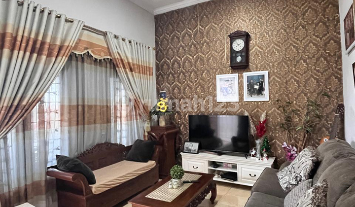 Ready-to-Use House Flood-Free Near Unimus 2