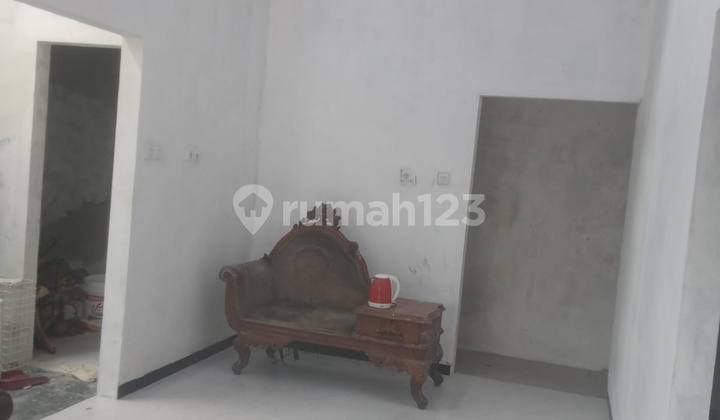 Newly Built Minimalist House Near Undip Tembalang 2