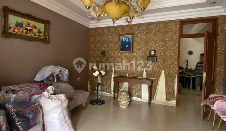 Rumah Sisa Tanah Luas Cocok Bisnis/kost Bawah Njop 2