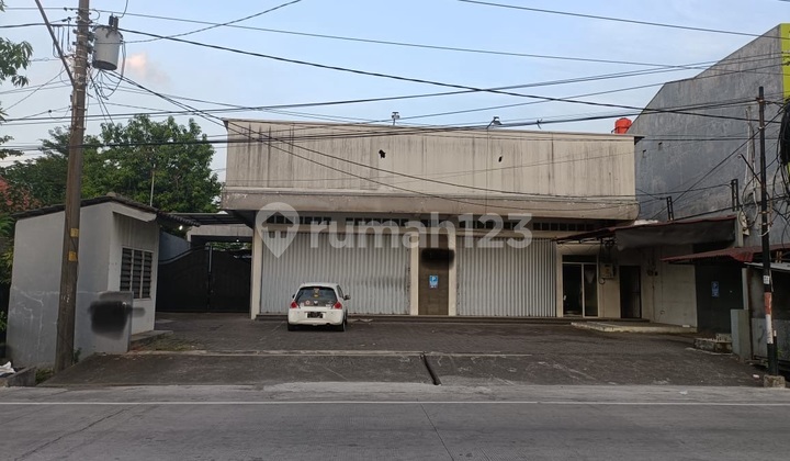 Ruang Usaha Komersil Dibawah Njop Jalan Gajah Raya